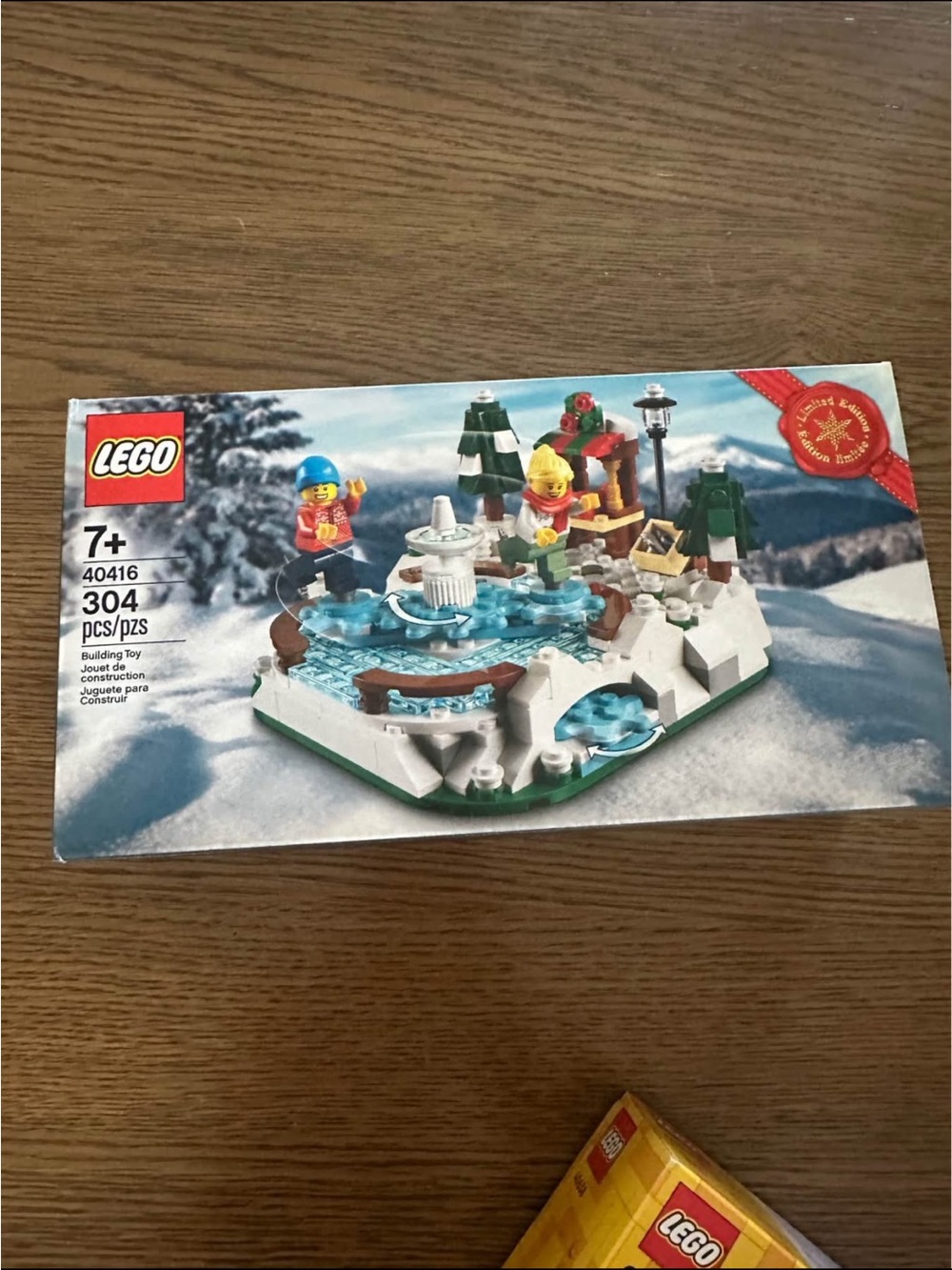 Lego White Blue Green Ice Skating Rink Winter Playset